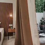 Komis Yard House, Luxury Apartment, *